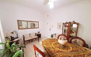 Apartamento 2 dormitórios, próximo de shoppings, comércio e praia
